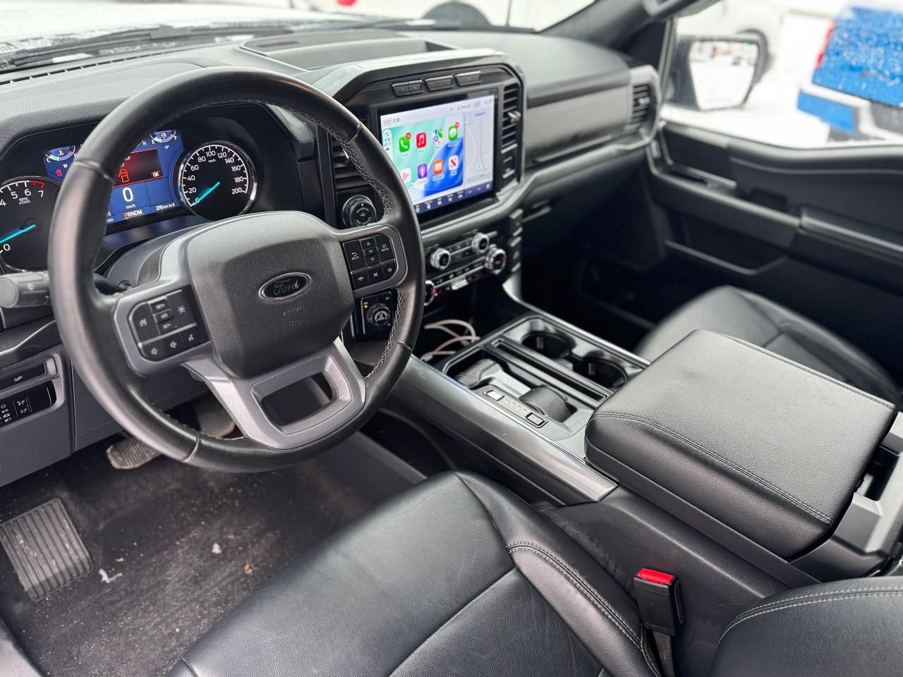 2023 Ford F-150 XLT Sport Package with Black Package 4WD w/ Cap - Photo #42