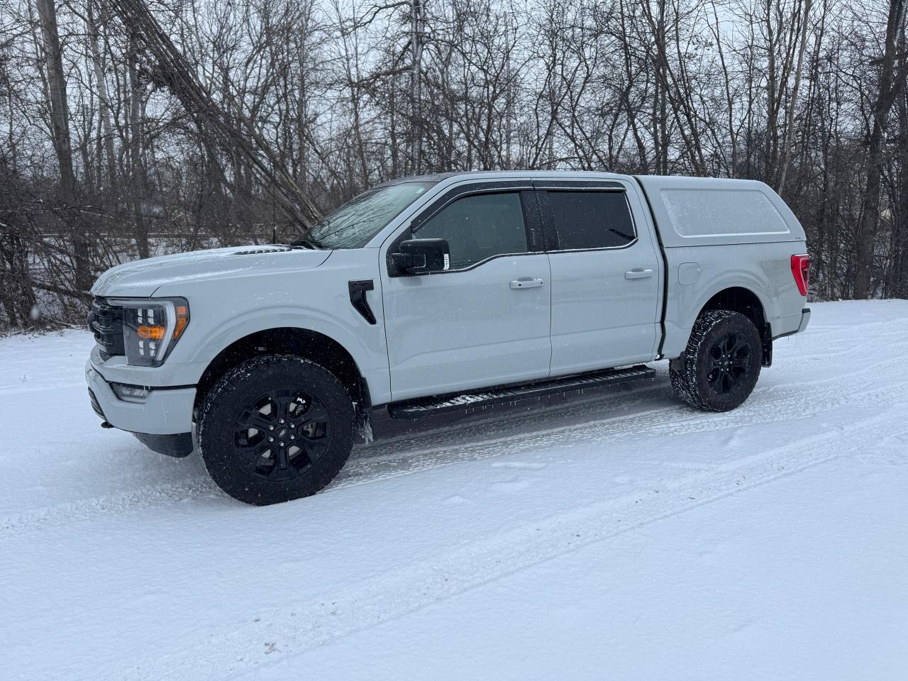 2023 Ford F-150 XLT Sport Package with Black Package 4WD w/ Cap - Photo #56
