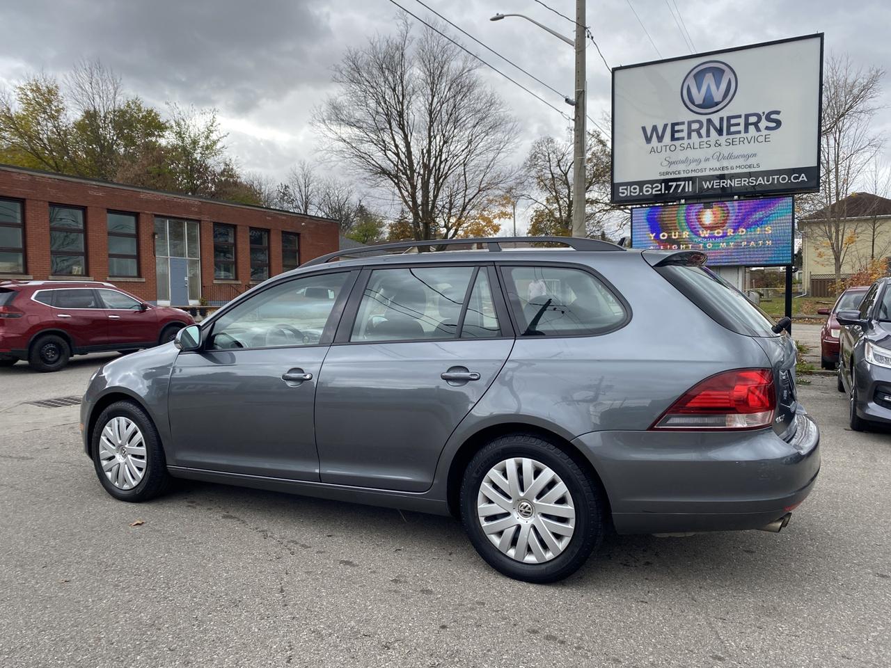 2014 Volkswagen Jetta SportWagen 2.0L TDI Photo
