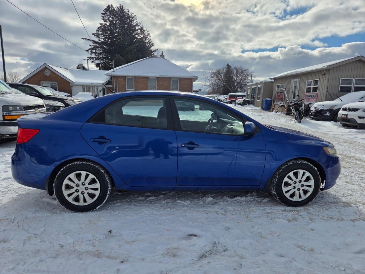 2011 Kia Forte LX, AUTO, WELL MAINTAINED, CERTIFIED - Photo #6
