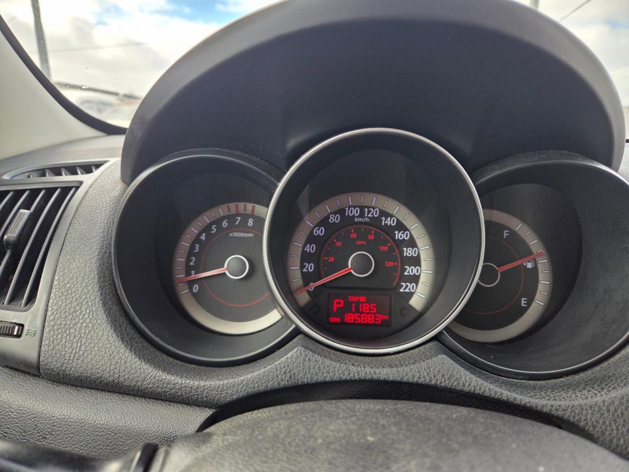 2011 Kia Forte LX, AUTO, WELL MAINTAINED, CERTIFIED - Photo #13