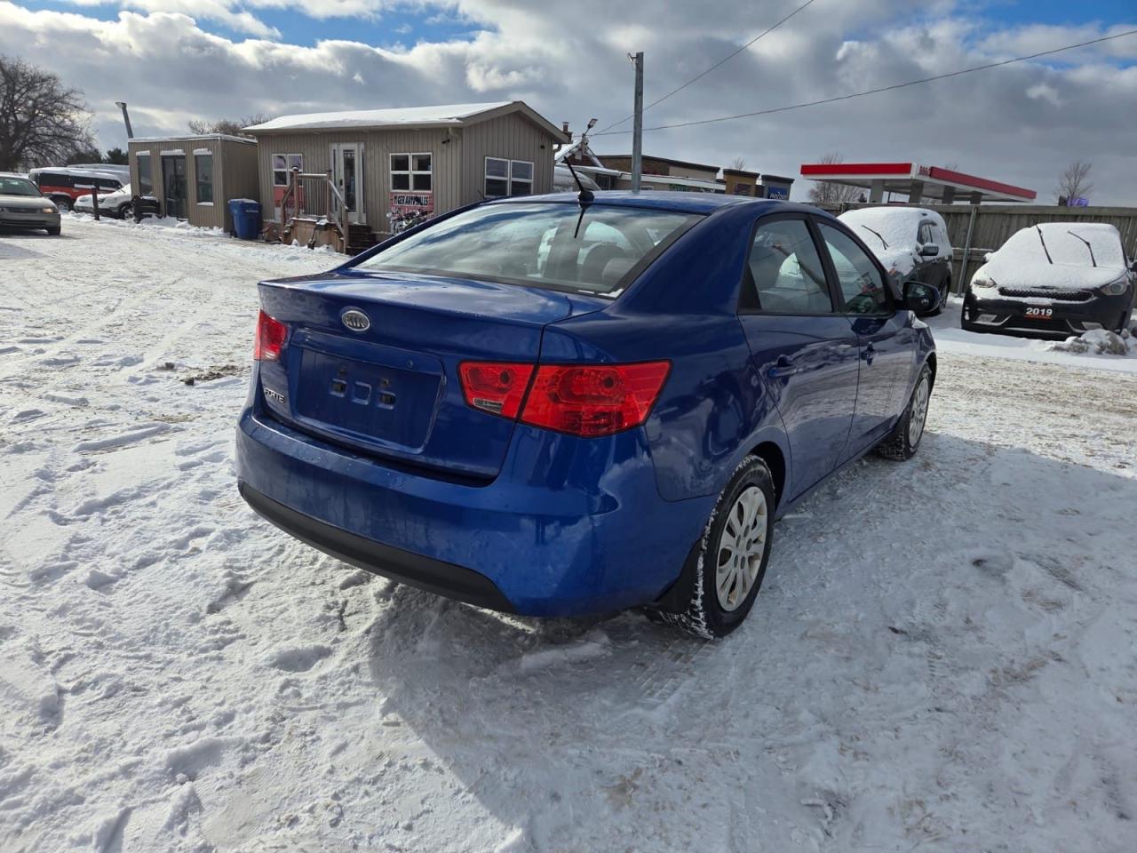 2011 Kia Forte LX, AUTO, WELL MAINTAINED, CERTIFIED Photo4