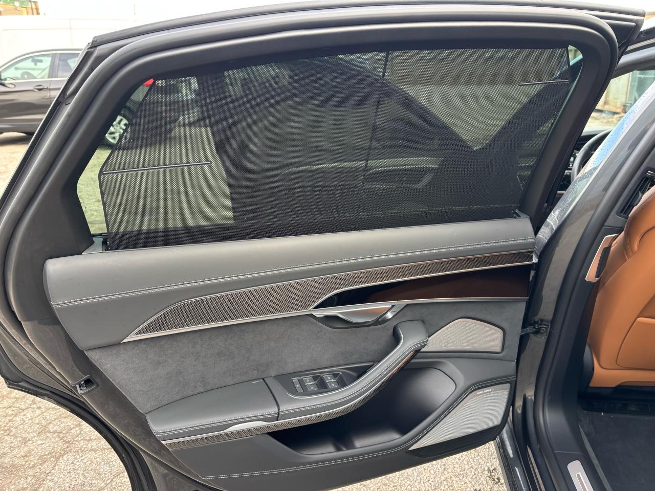 2023 Audi S8 S-LINE 4.0 TFSI QUATTRO - Photo #18