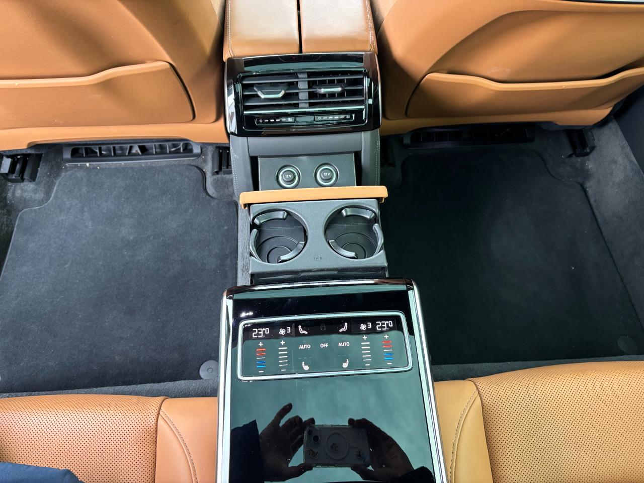 2023 Audi S8 S-LINE 4.0 TFSI QUATTRO - Photo #13