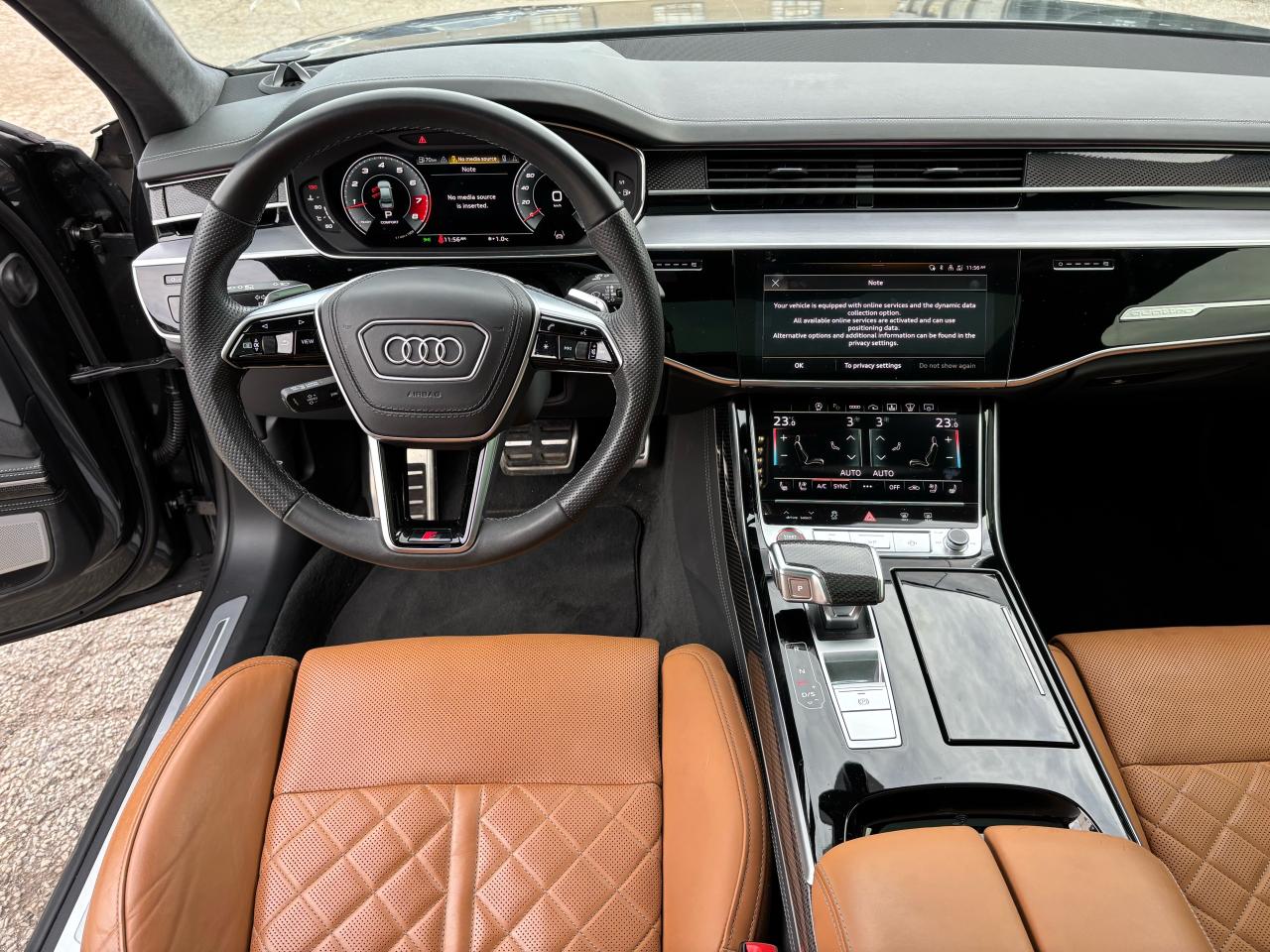 2023 Audi S8 S-LINE 4.0 TFSI QUATTRO - Photo #15