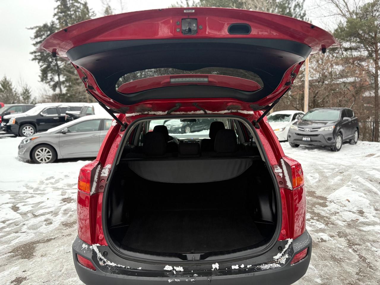 2015 Toyota RAV4  AWD XLE,AWD,NO ACCIDENT,ONE OWNER,SAFETY+WARRANTY INCL Photo4