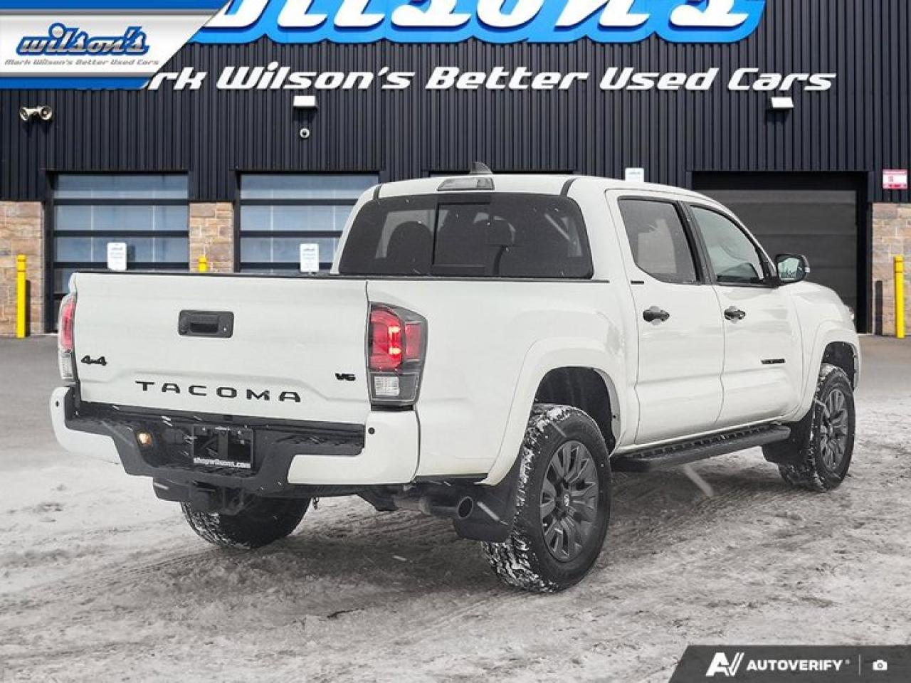 2022 Toyota Tacoma Nightshade Crew 4X4 | V6 | Leather | Sunroof | JBL | 360 Camera | BSM | Radar Cruise | and More ! Photo4