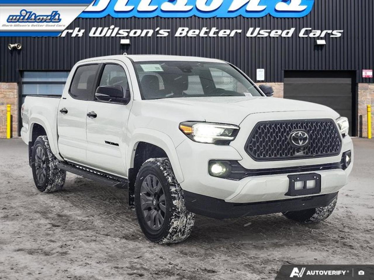 2022 Toyota Tacoma Nightshade Crew 4X4 | V6 | Leather | Sunroof | JBL | 360 Camera | BSM | Radar Cruise | and More ! Photo