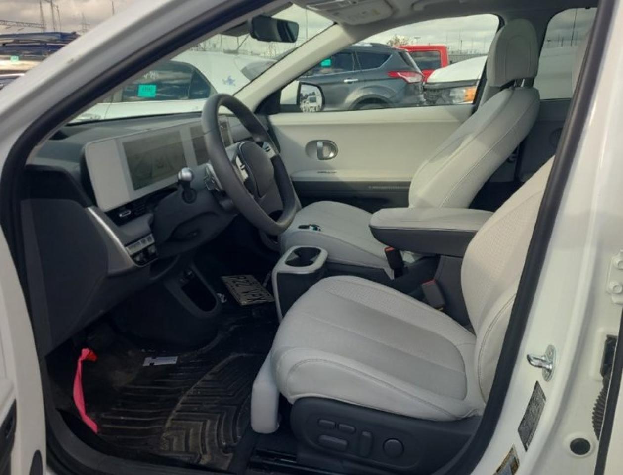 2024 Hyundai IONIQ 5 Ultimate Long Range AWD | Leather | Sunroof | HUD | Nav | 360 Camera | Adaptive Cruise | Bose & More Photo