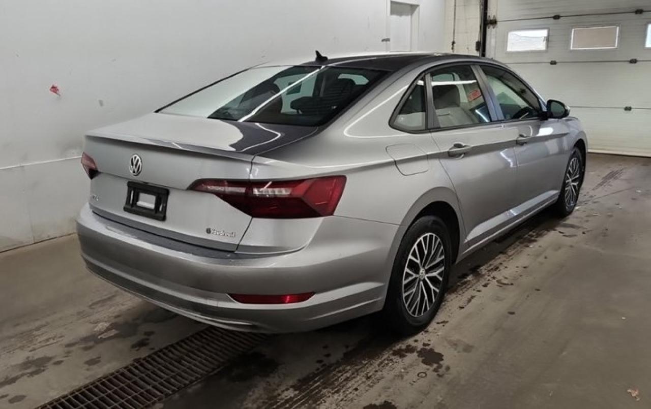 2020 Volkswagen Jetta Comfortline | Heated Seats | CarPlay + Android | Rear Cam | and More ! Photo3