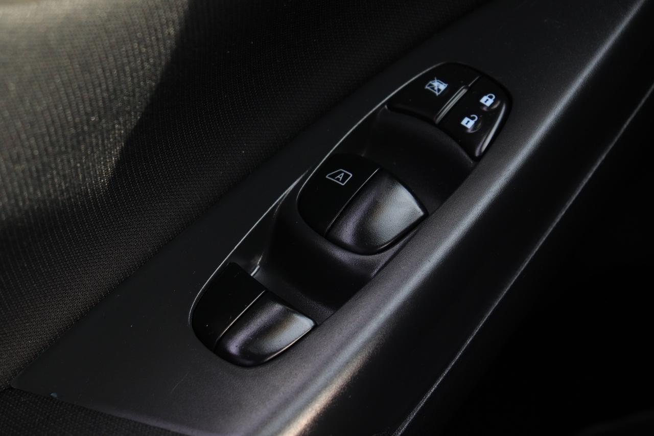 2015 Nissan Sentra SV | Auto | Cam | Bluetooth | Alloys | Clean CRFX Photo