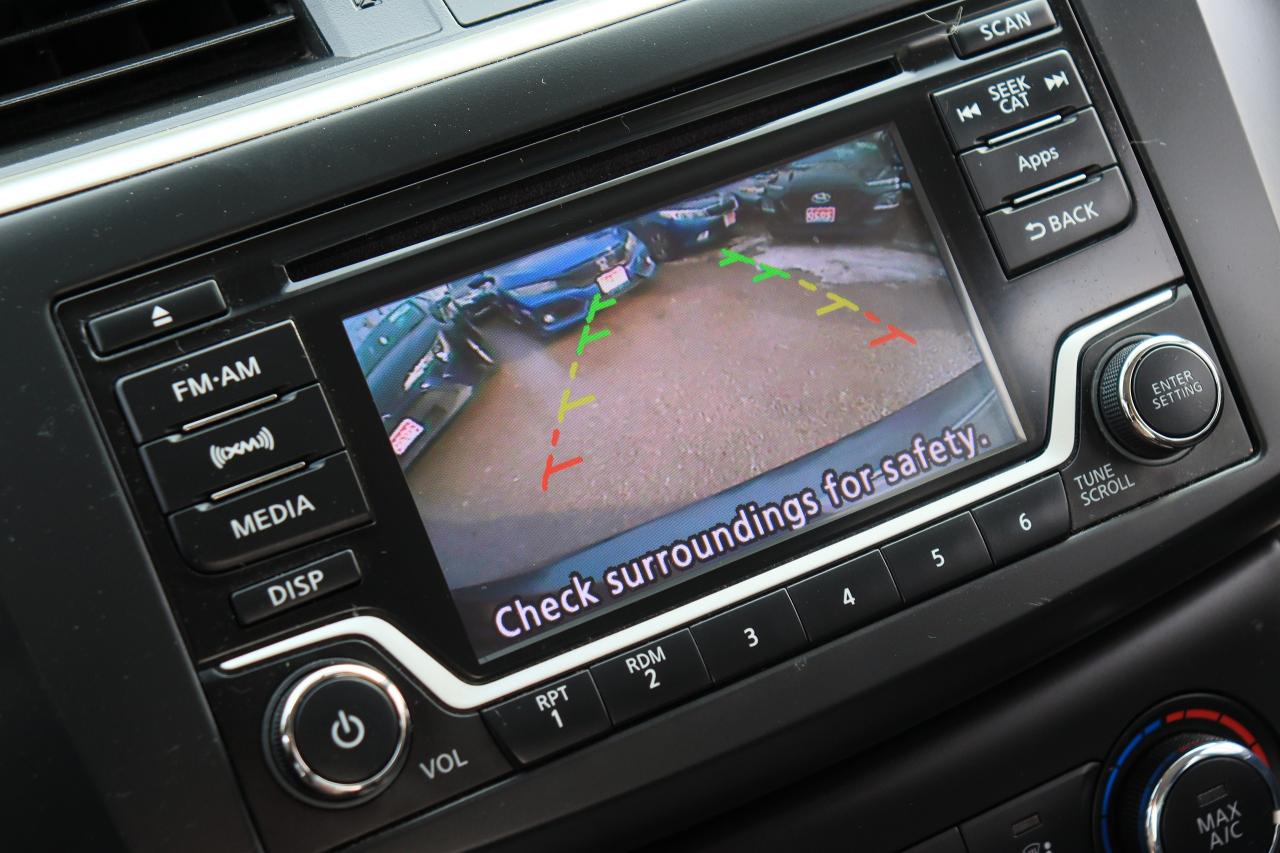 2015 Nissan Sentra SV | Auto | Cam | Bluetooth | Alloys | Clean CRFX Photo