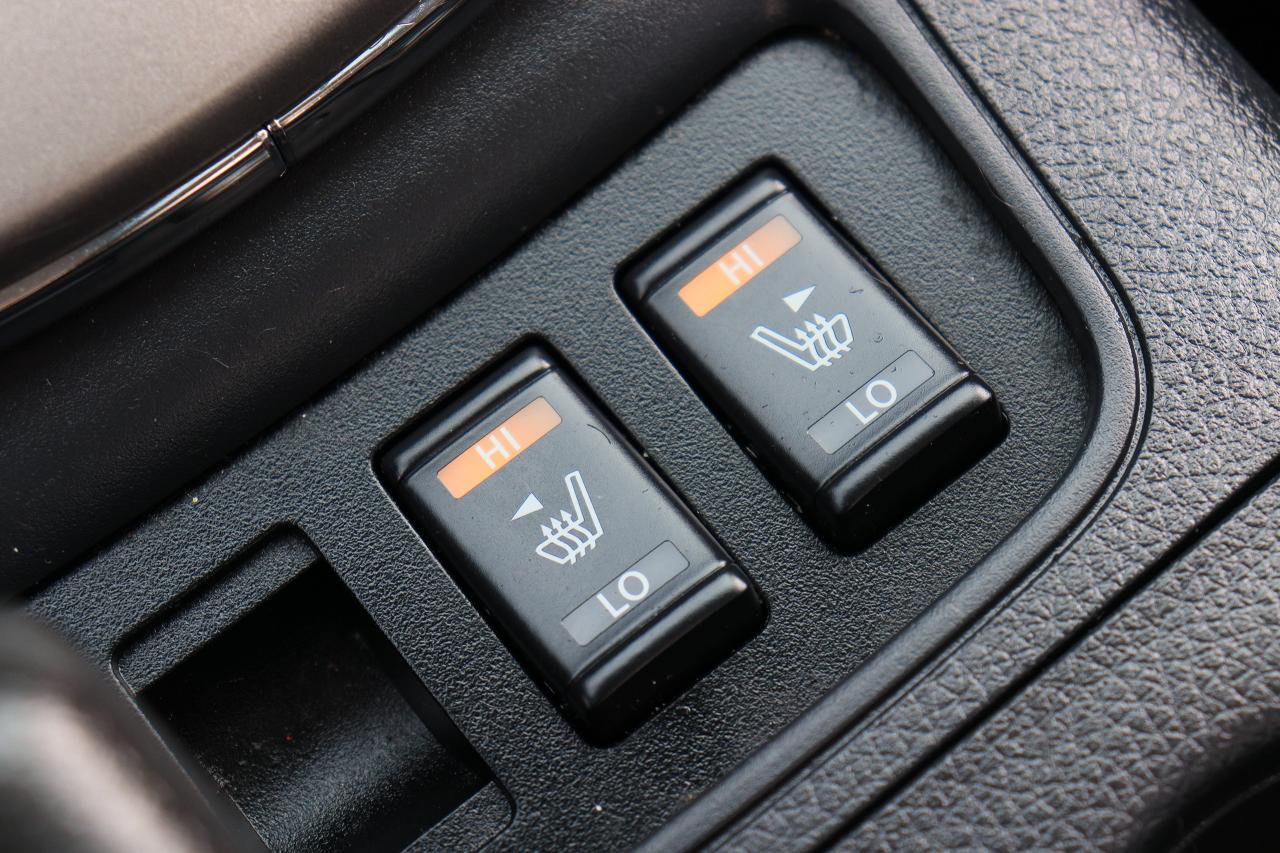 2015 Nissan Sentra SV | Auto | Cam | Bluetooth | Alloys | Clean CRFX Photo25