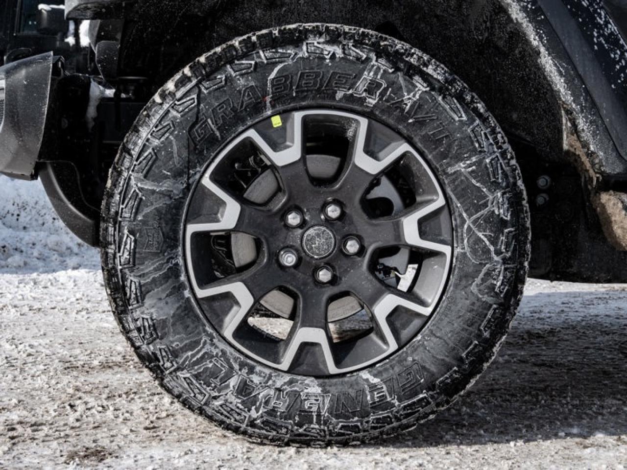 2026 Jeep Wrangler Sahara Photo