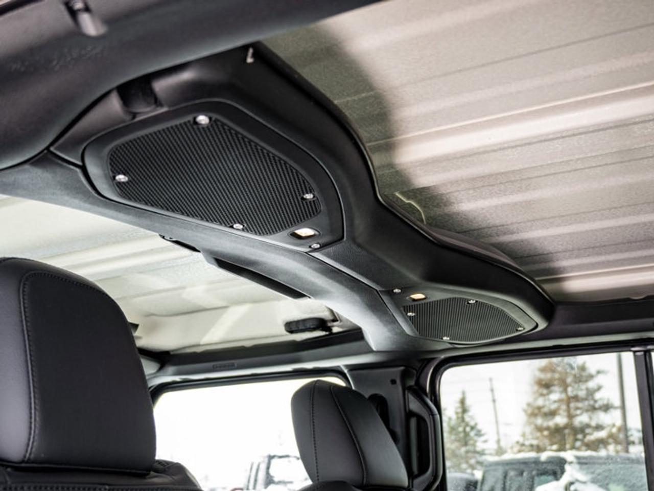 2026 Jeep Wrangler Sahara Photo