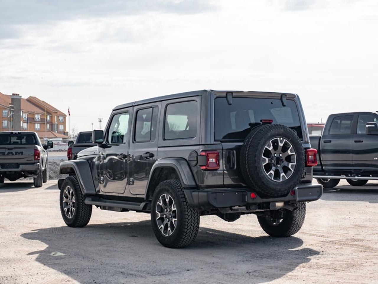 2026 Jeep Wrangler Sahara Photo