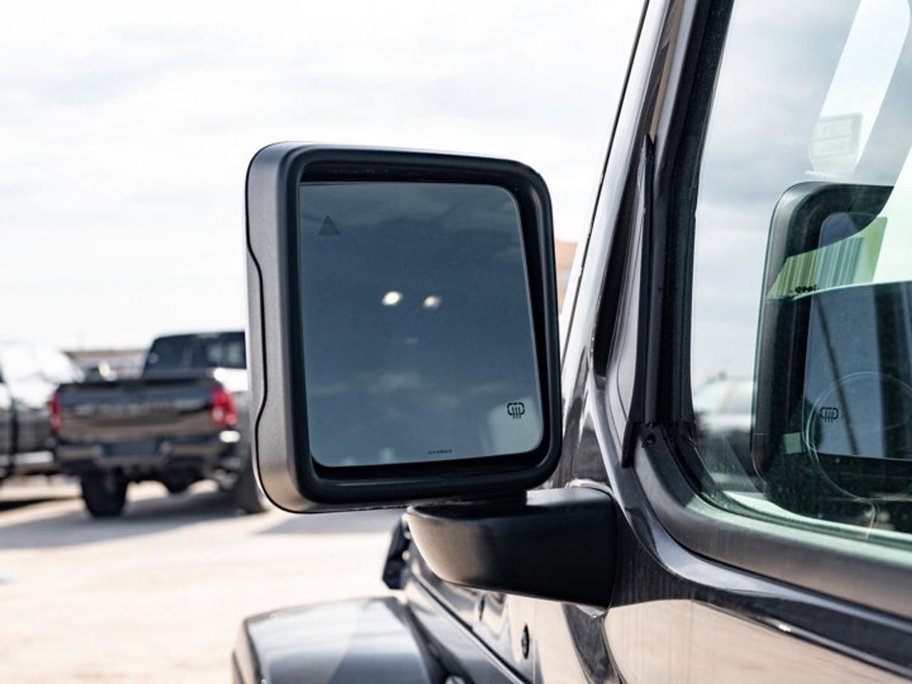 2026 Jeep Wrangler Sahara Photo