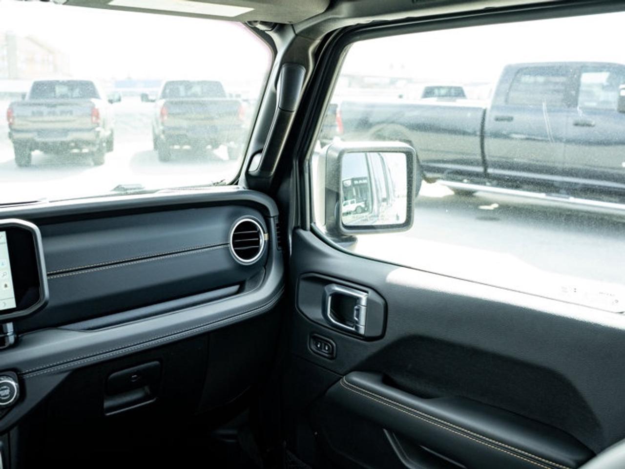 2026 Jeep Wrangler Sahara Photo