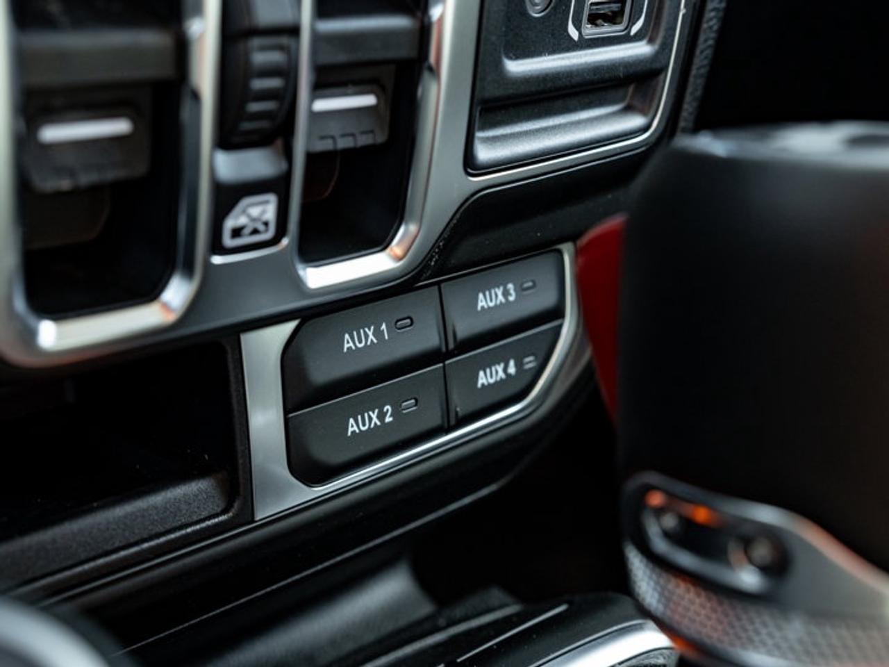 2026 Jeep Wrangler Sahara Photo