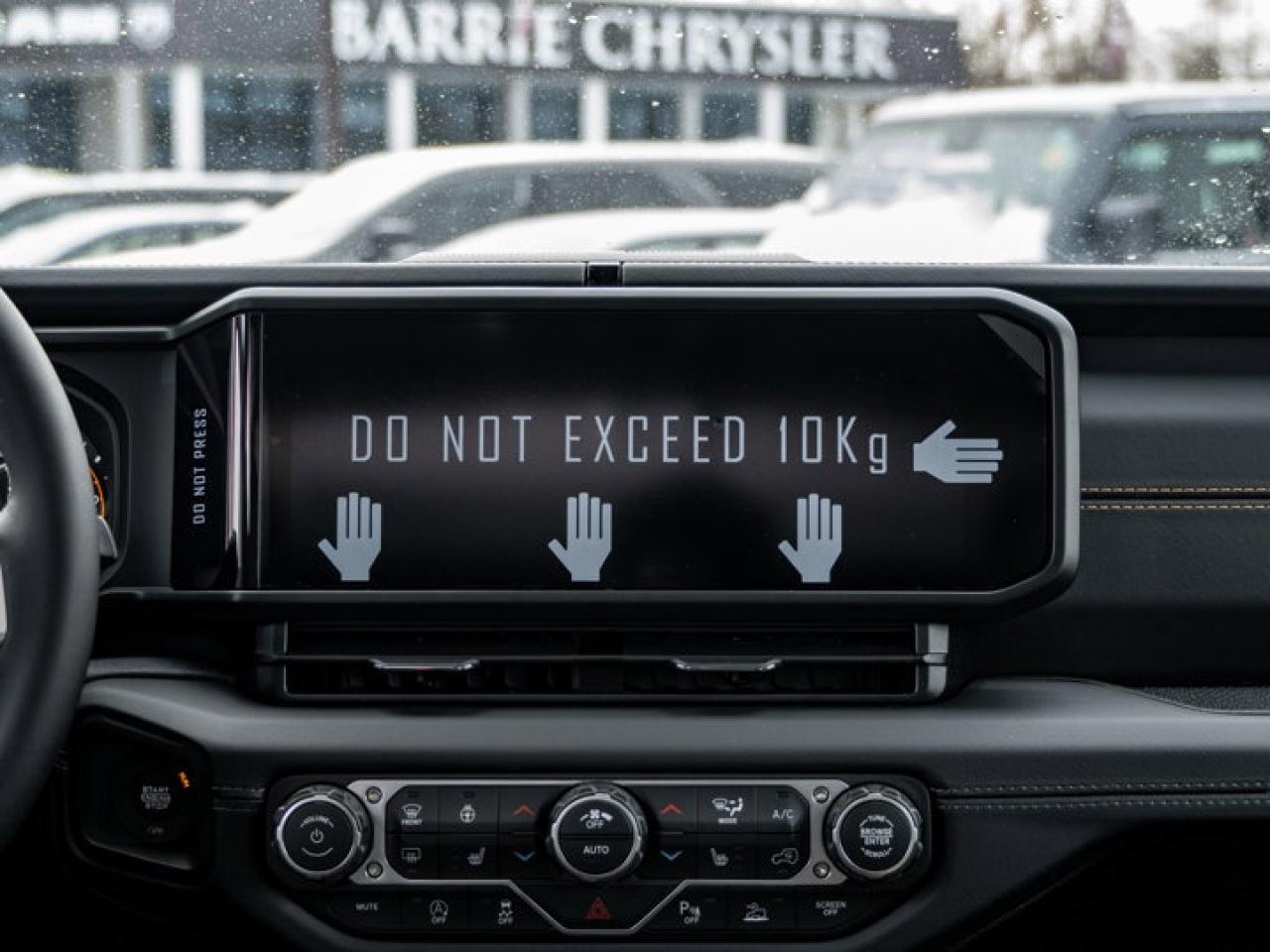 2026 Jeep Wrangler Sahara Photo