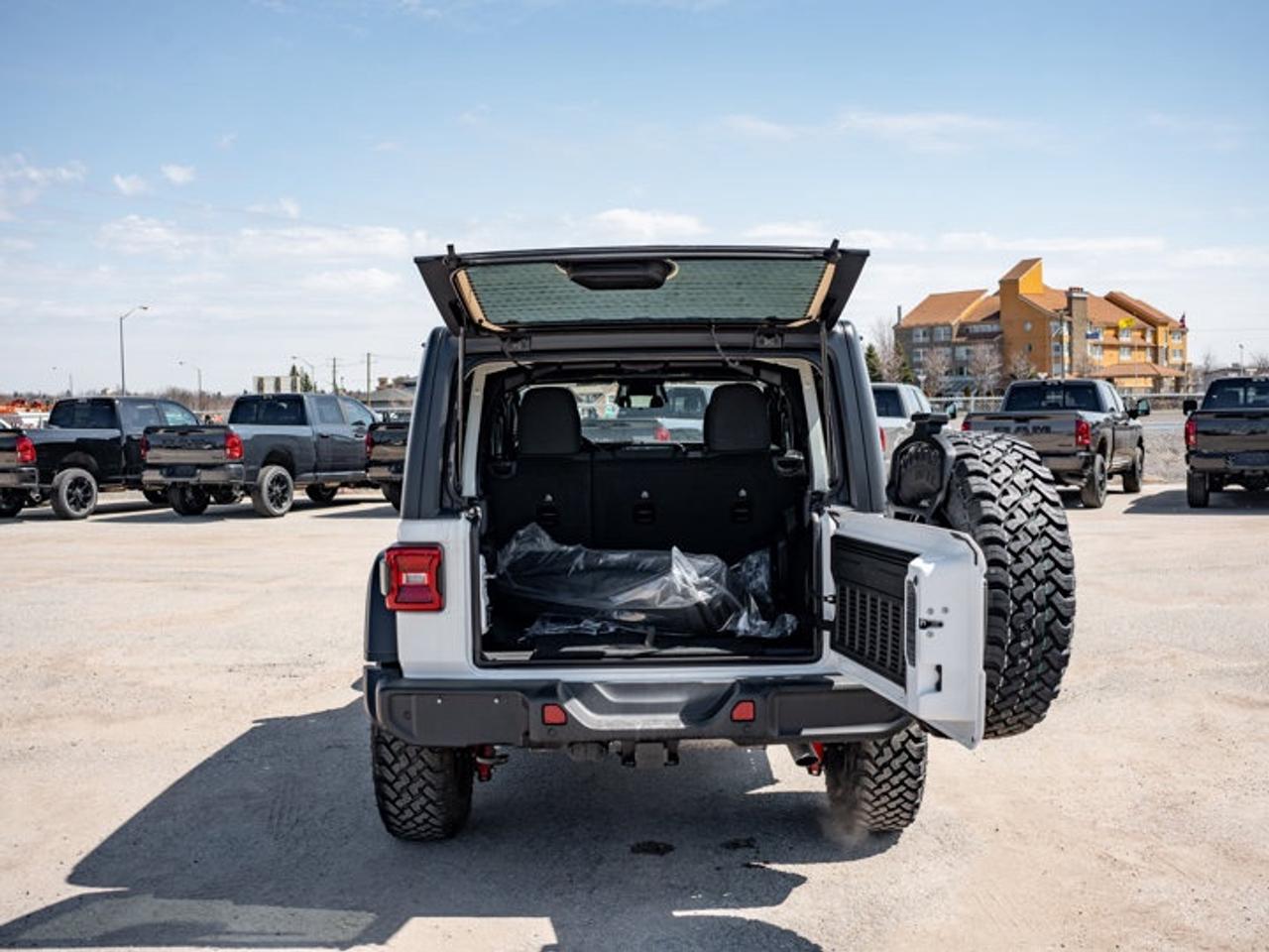 2026 Jeep Wrangler Willys Photo