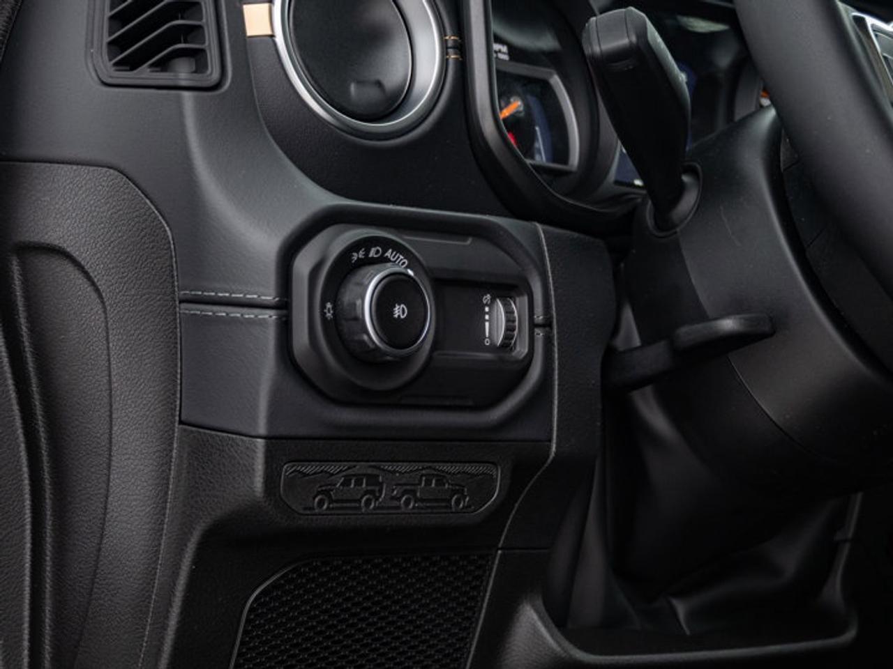 2026 Jeep Wrangler Sahara Photo