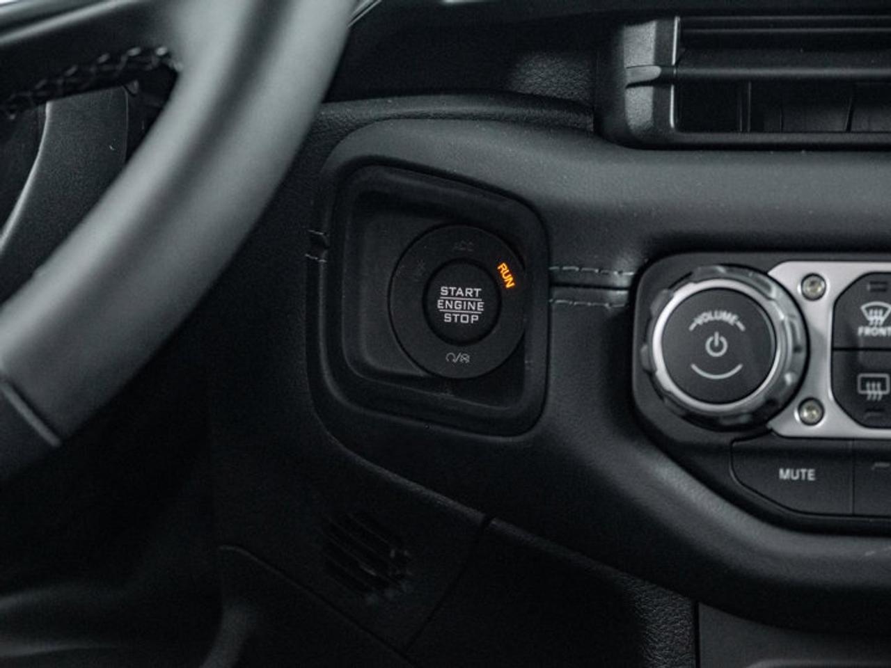 2026 Jeep Wrangler Sahara Photo