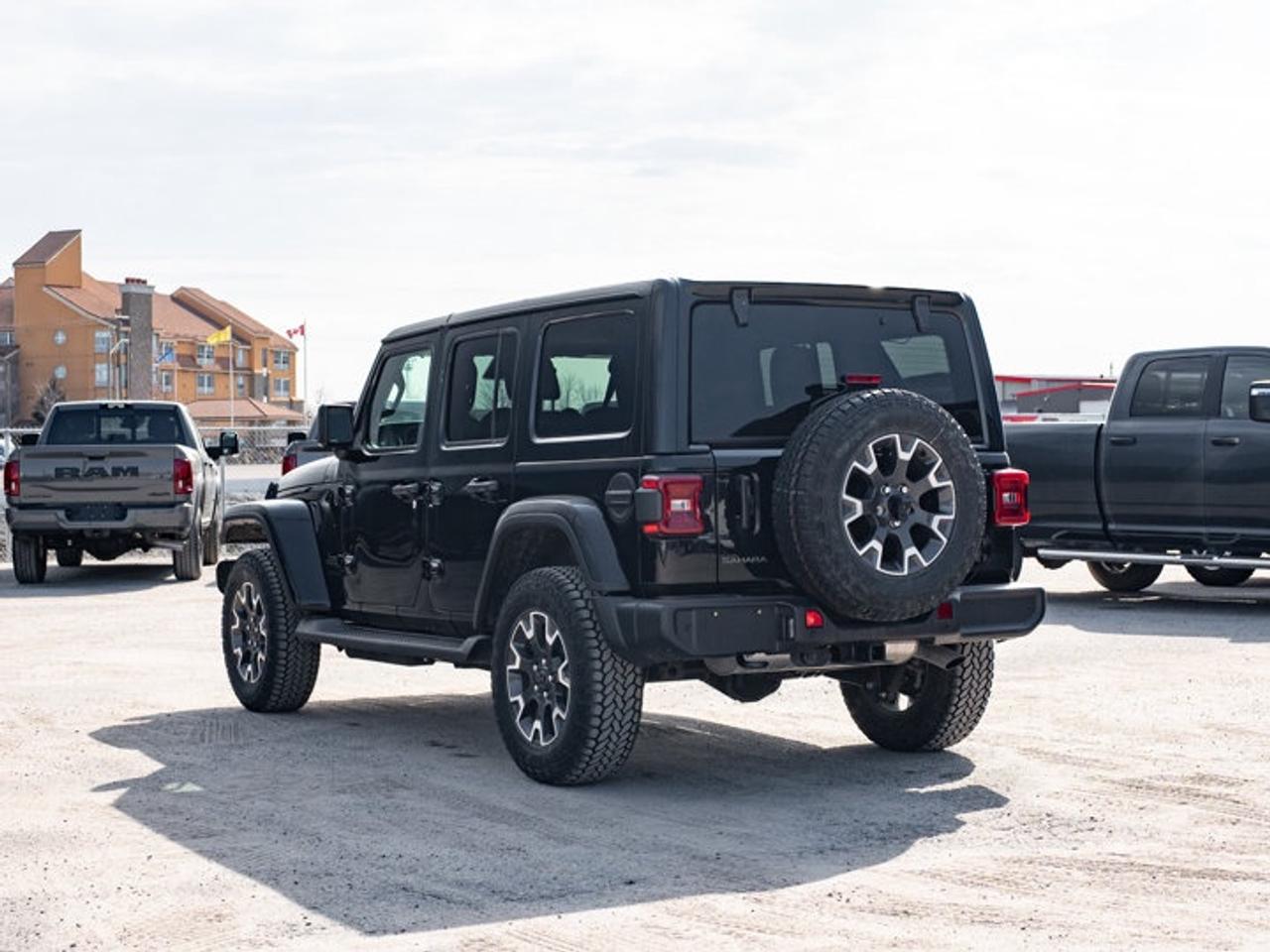2026 Jeep Wrangler Sahara Photo