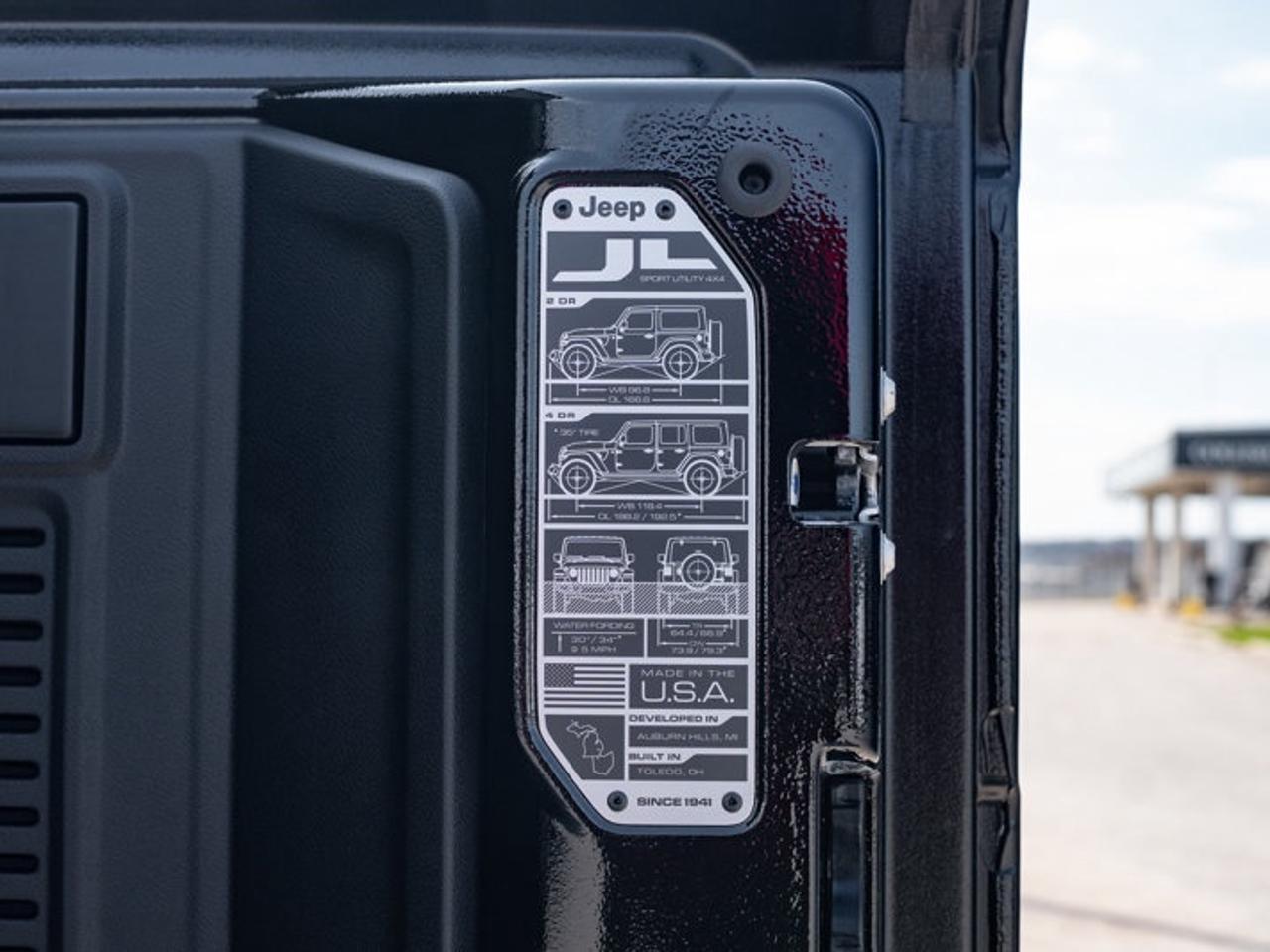 2026 Jeep Wrangler Sahara Photo