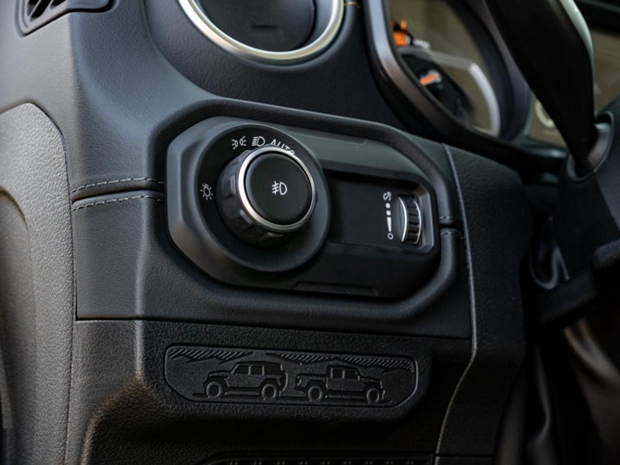 2026 Jeep Wrangler Sahara Photo