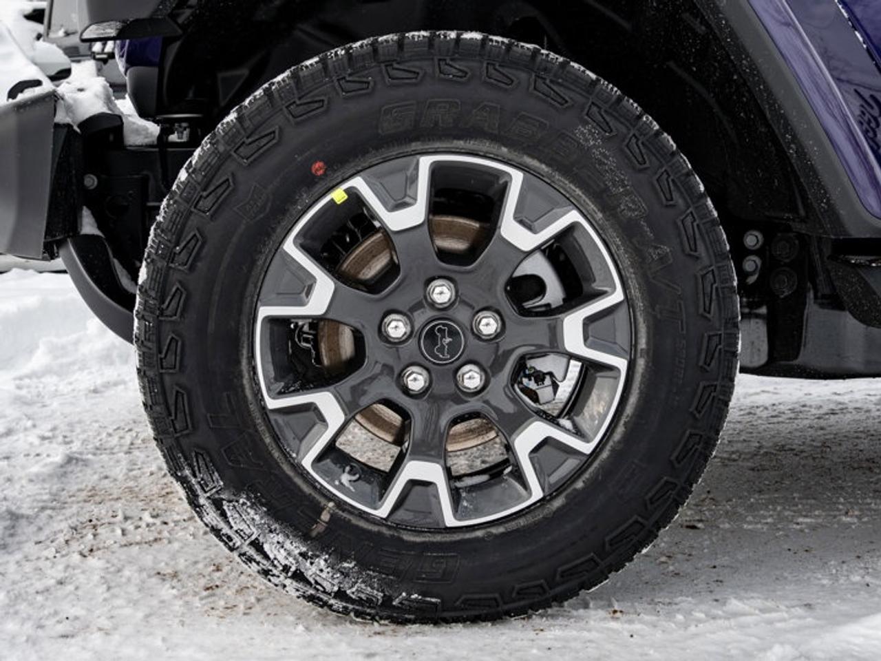 2026 Jeep Wrangler Sahara Photo