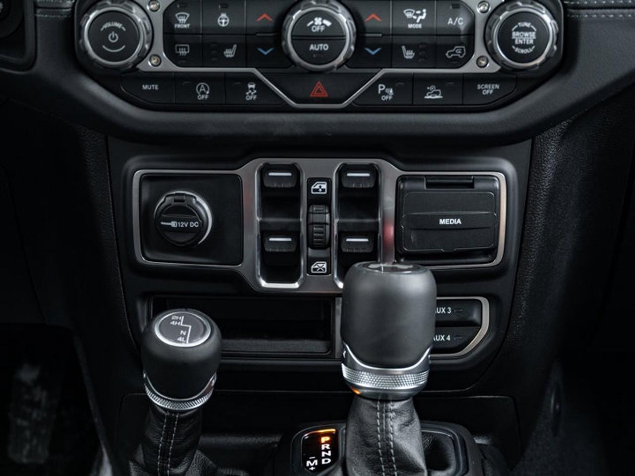 2026 Jeep Wrangler Sahara Photo