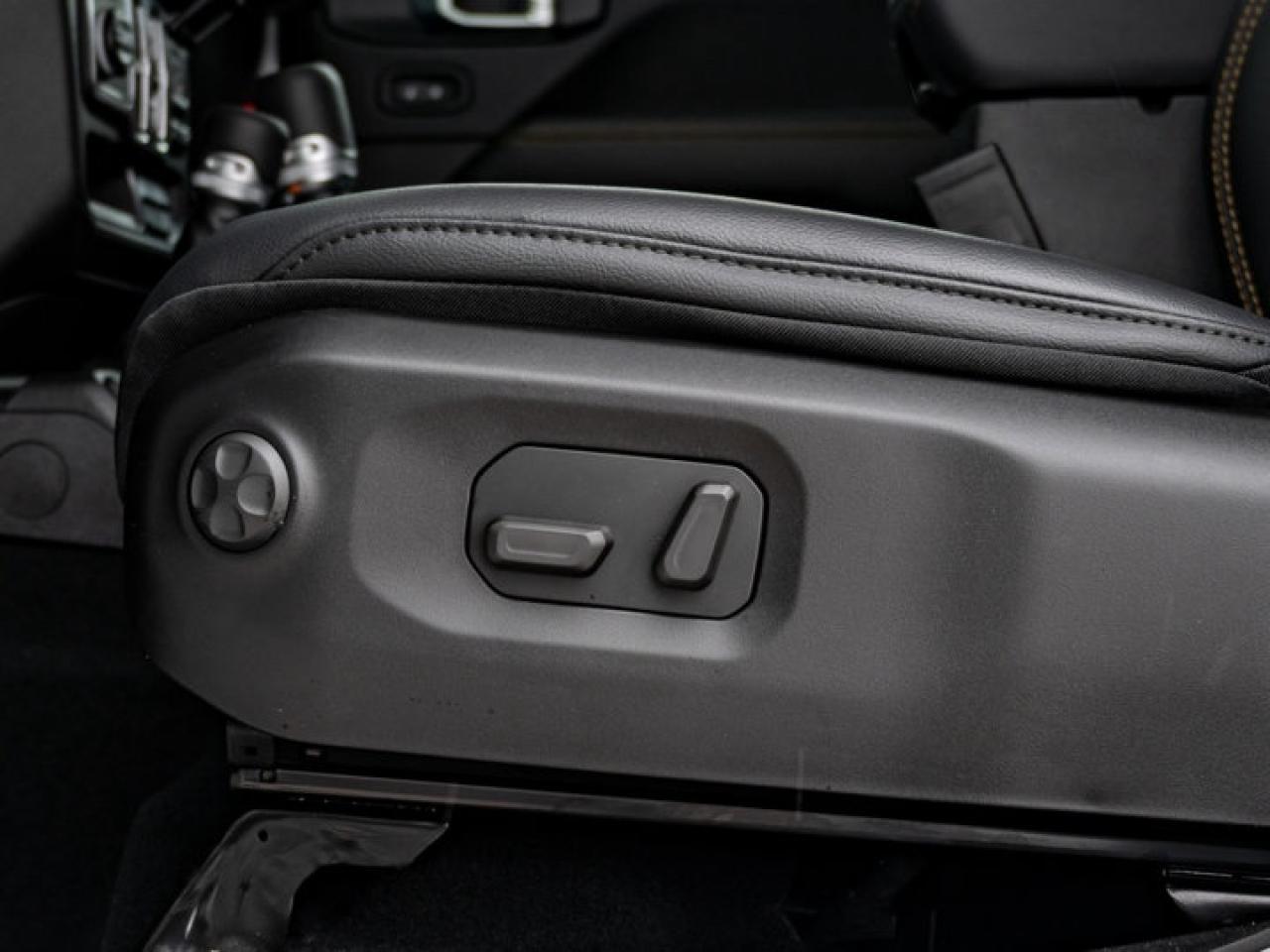 2026 Jeep Wrangler Sahara Photo