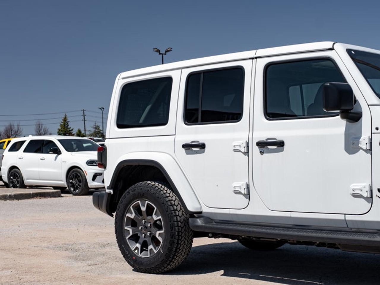 2026 Jeep Wrangler Sahara Photo