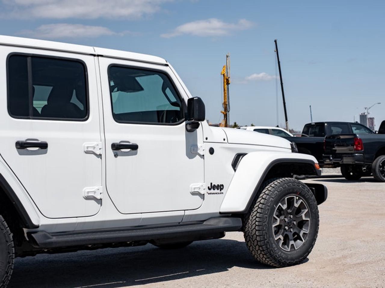 2026 Jeep Wrangler Sahara Photo