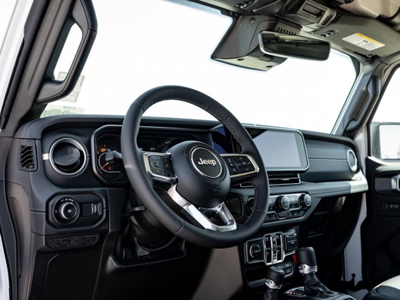 2026 Jeep Wrangler Sahara Photo