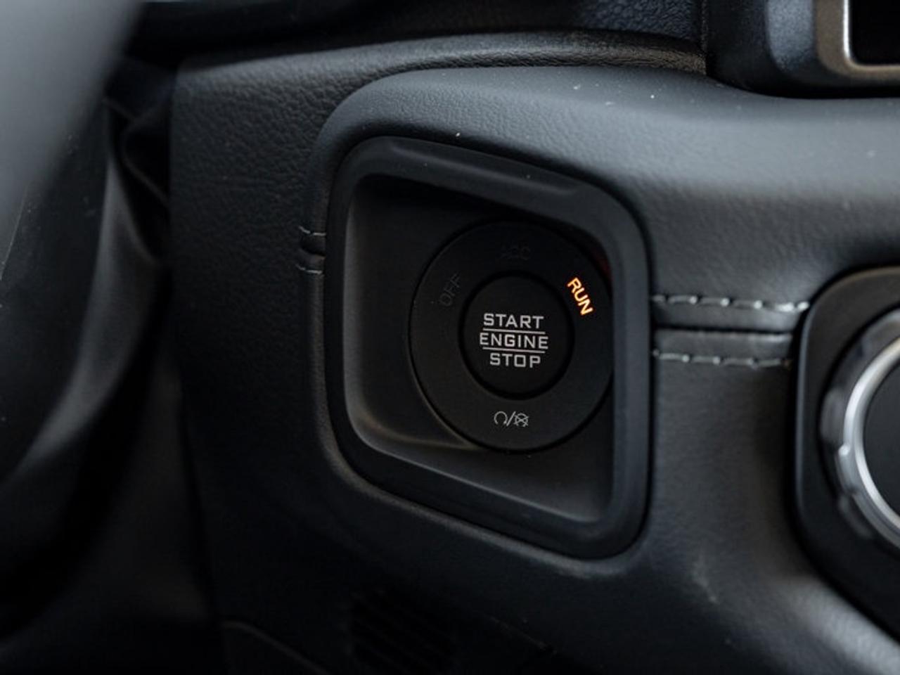 2026 Jeep Wrangler Sahara Photo