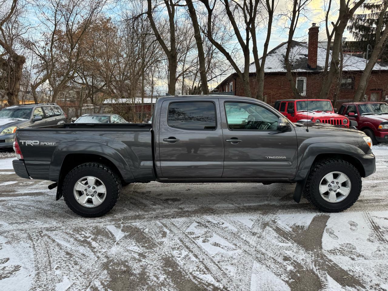 2015 Toyota Tacoma TRD SPORT - 4X4 - Photo #6