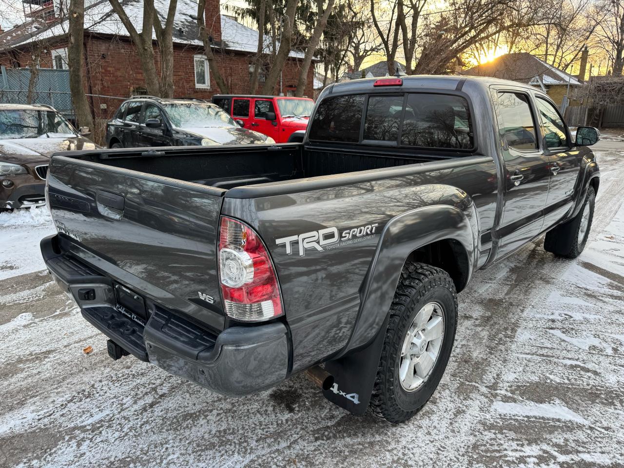 2015 Toyota Tacoma TRD SPORT - 4X4 - Photo #5