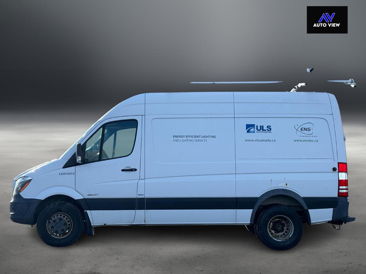 2014 Mercedes-Benz Sprinter 3500 144" **LADDER RACKS / PARTITION WALL** - Photo #9