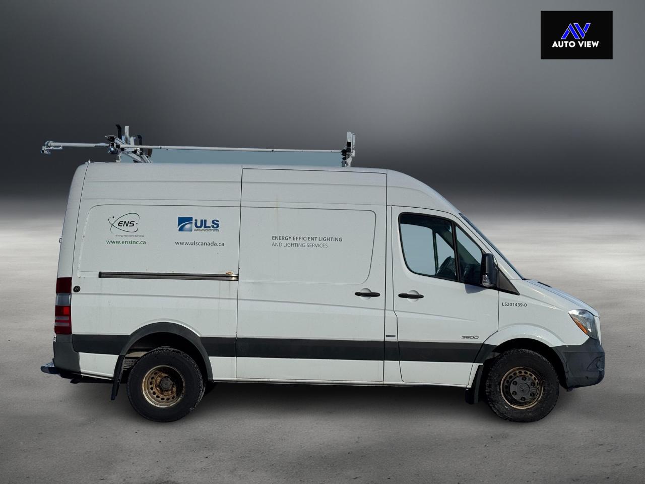 2014 Mercedes-Benz Sprinter 3500 144" **LADDER RACKS / PARTITION WALL** - Photo #5