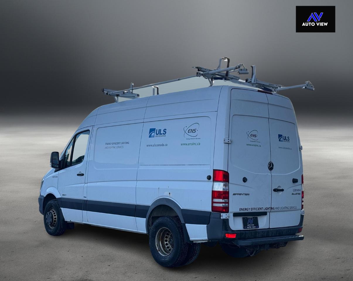 2014 Mercedes-Benz Sprinter 3500 144" **LADDER RACKS / PARTITION WALL** - Photo #8