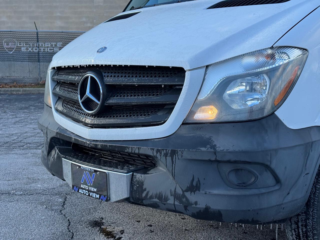 2014 Mercedes-Benz Sprinter 3500 144" **LADDER RACKS / PARTITION WALL** - Photo #11