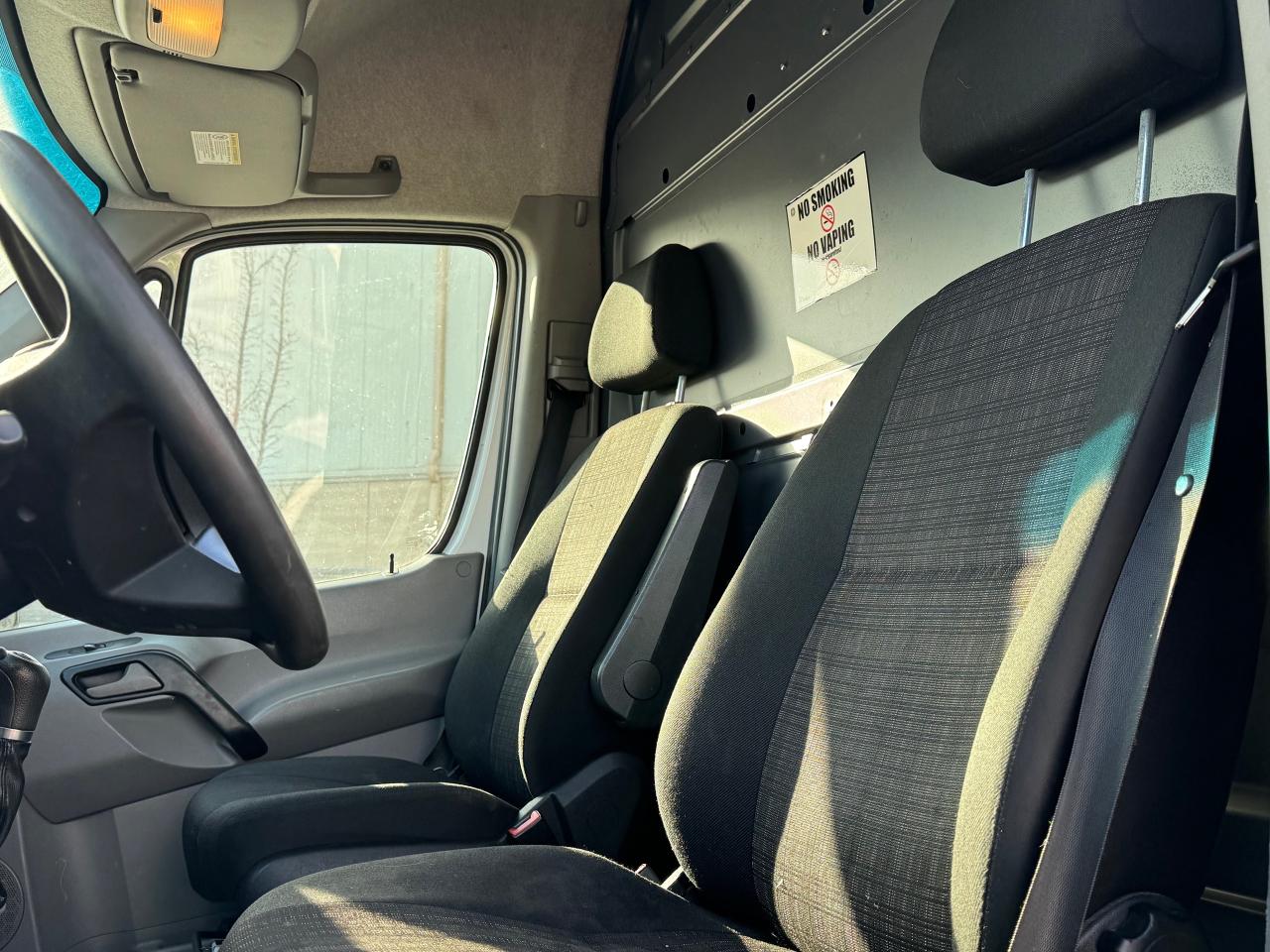 2014 Mercedes-Benz Sprinter 3500 144" **LADDER RACKS / PARTITION WALL** - Photo #25