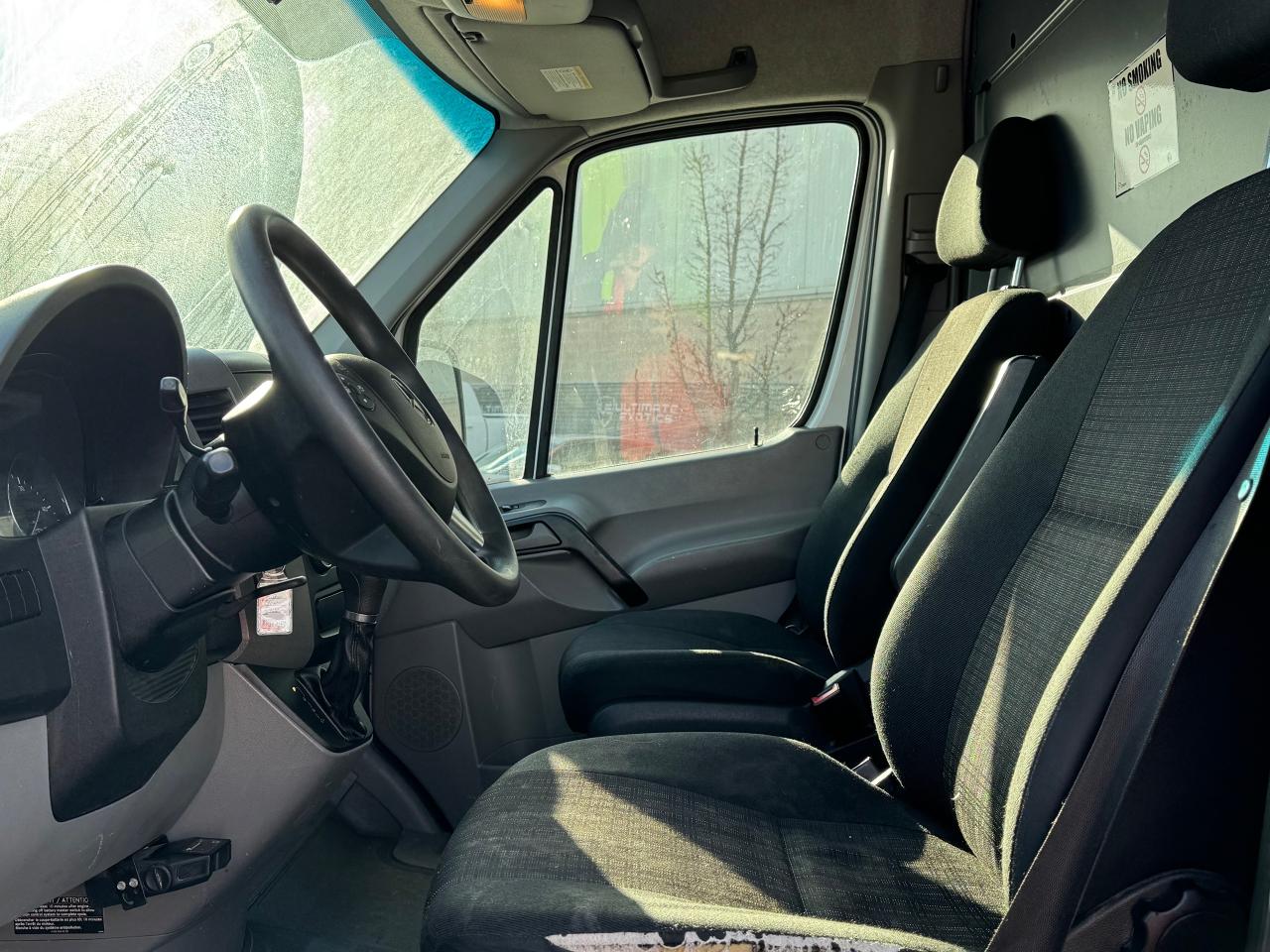 2014 Mercedes-Benz Sprinter 3500 144" **LADDER RACKS / PARTITION WALL** - Photo #24