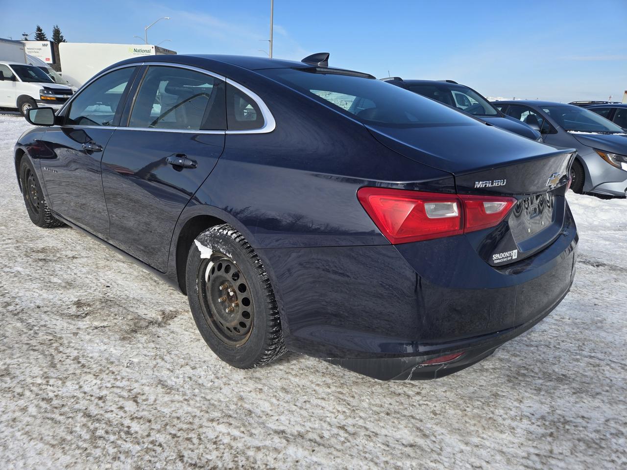 2017 Chevrolet Malibu LT Photo