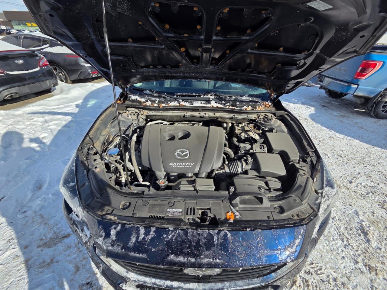 2018 Mazda MAZDA3 GT, FOR EXPORT OR PARTS, IRREPARABLE, ONLY 25KMS - Photo #13