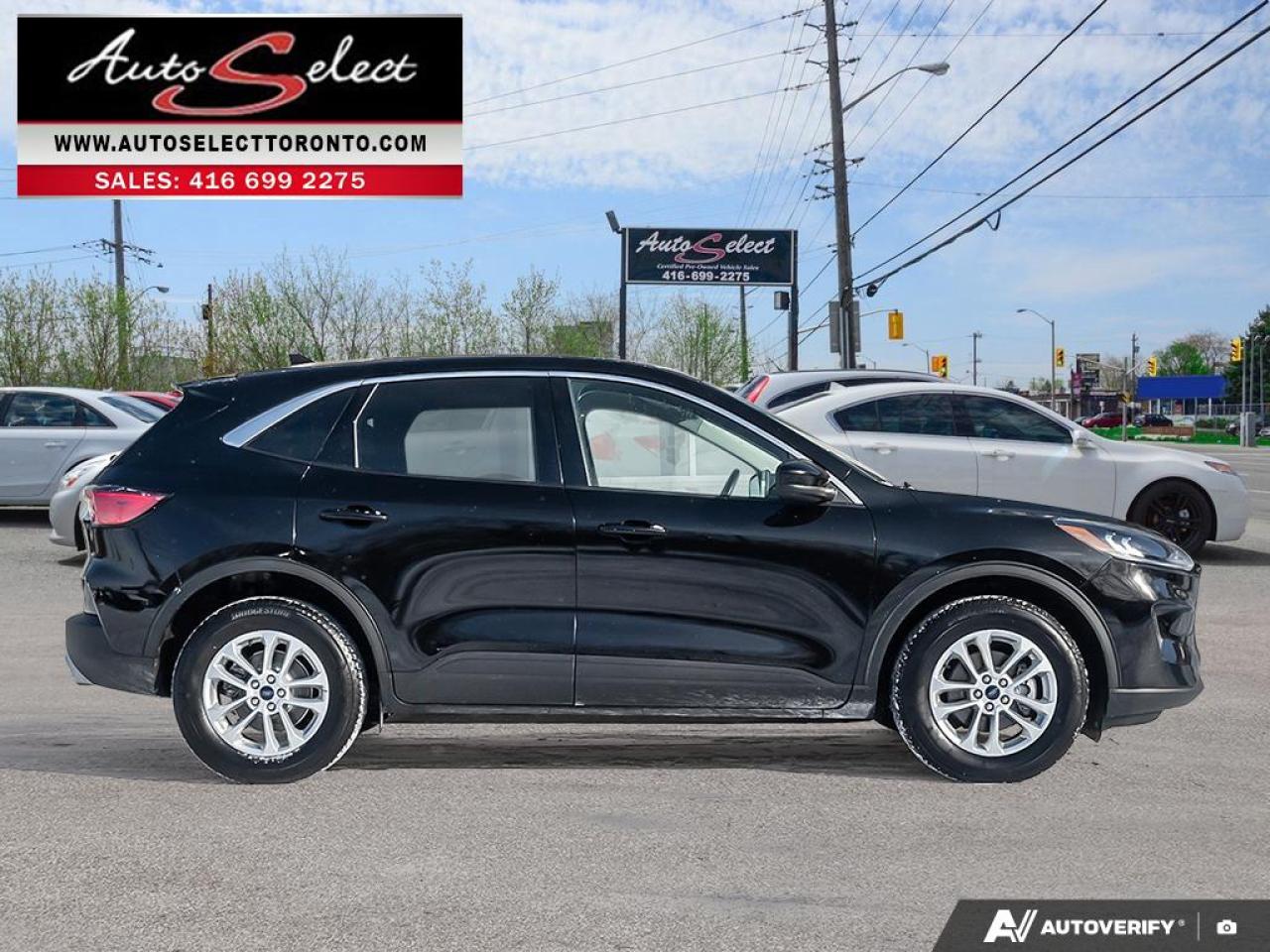 2021 Ford Escape SE AWD - Backup Camera - Apple Carplay - Clean Carfax Photo2