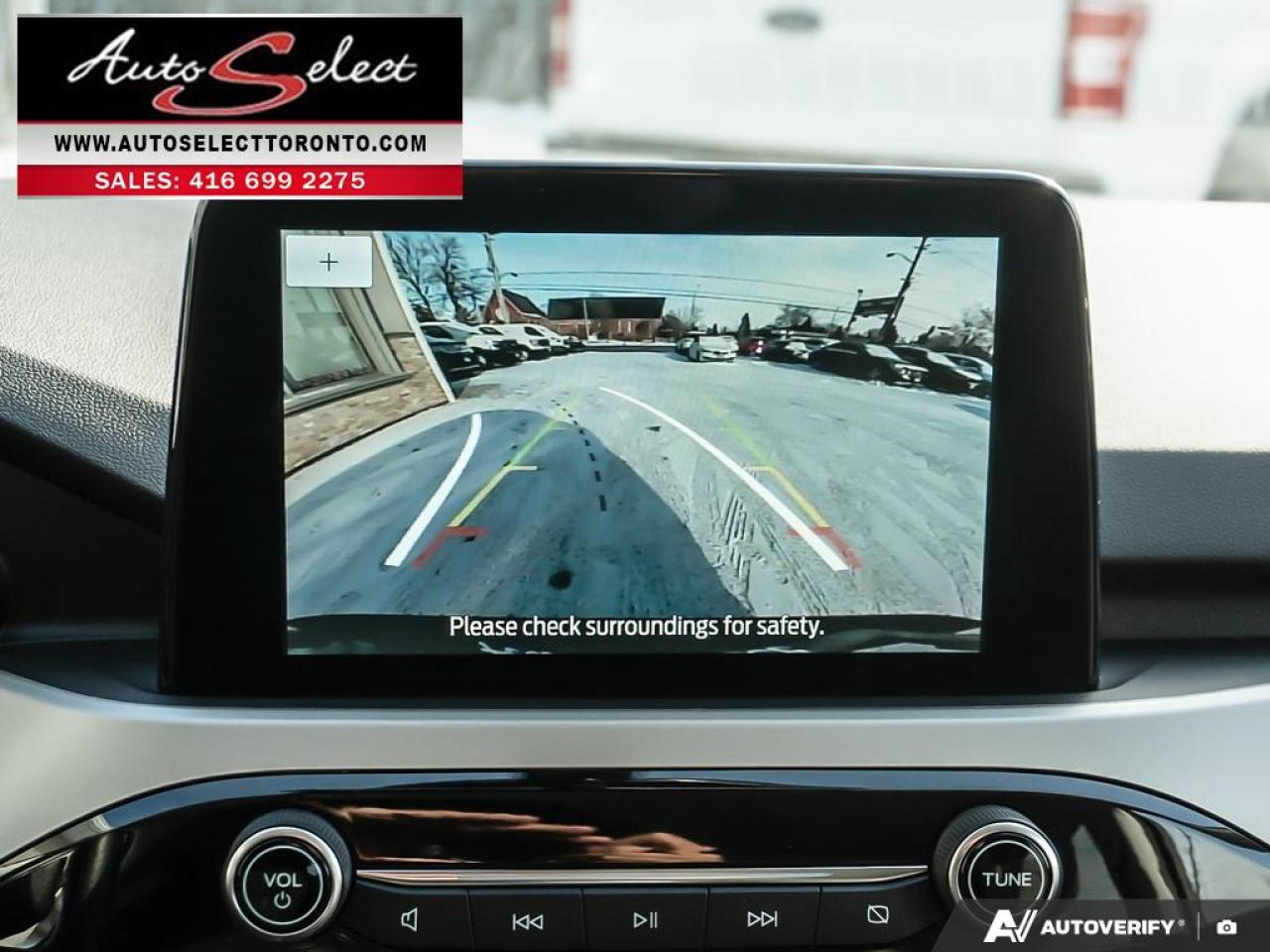 2021 Ford Escape SE AWD - Backup Camera - Apple Carplay - Clean Carfax Photo