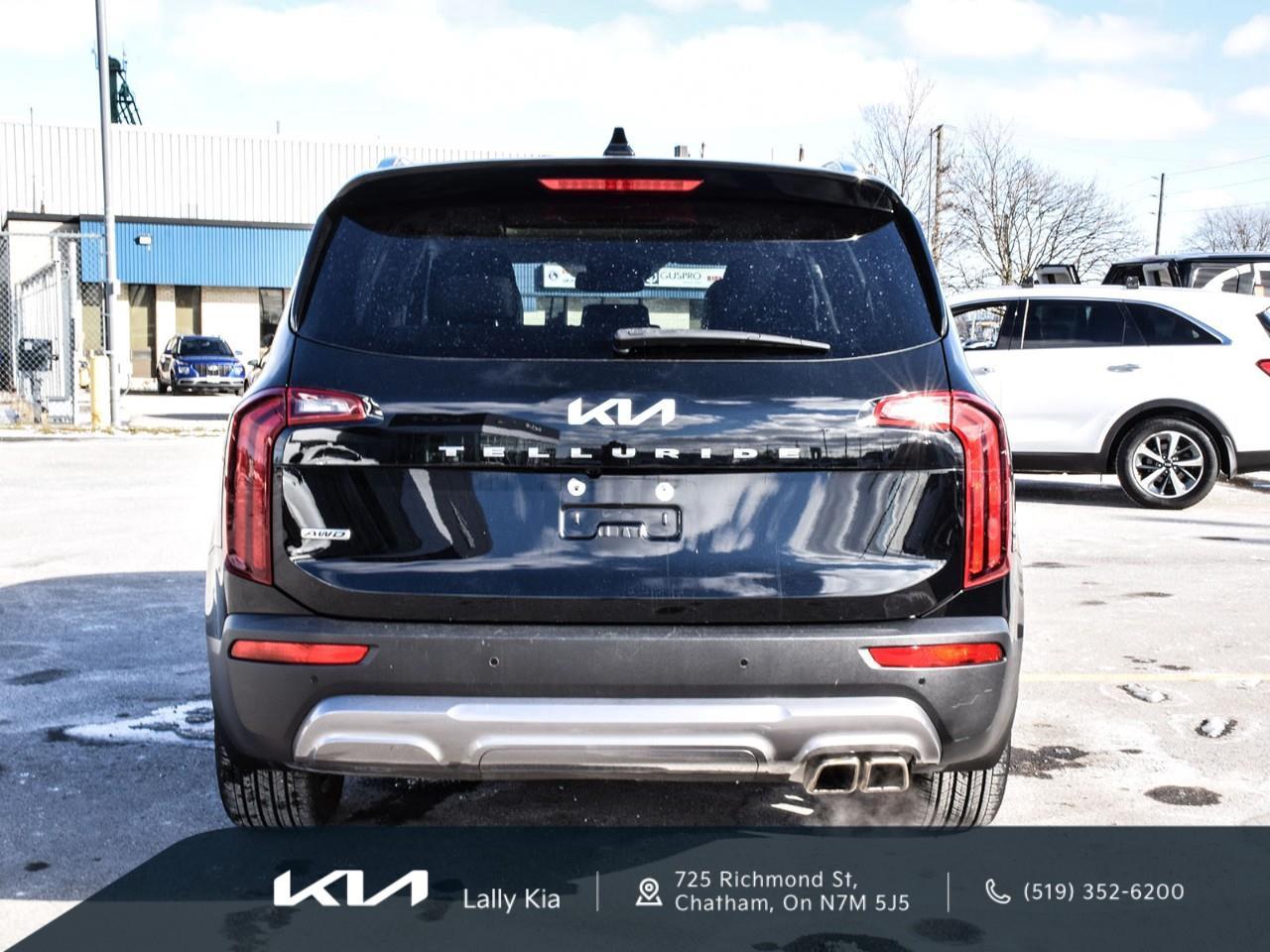 2022 Kia Telluride Nightsky New Arrival | Low KMs | Clean CarFax | Leather | Roof Photo4